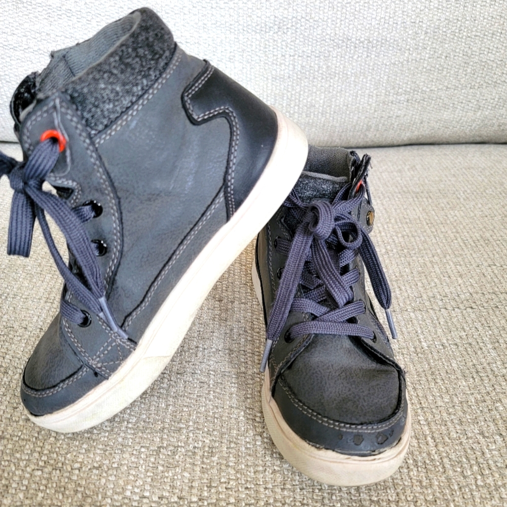 Gray boots - boys